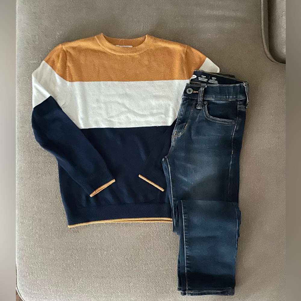 H&M BOYS COLOR BLOCK SWEATER & OLD NAVY DEMIN JEANS SET